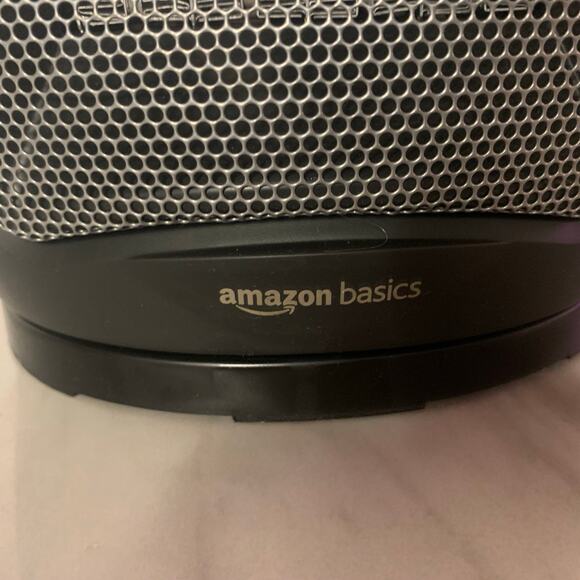 Amazon Basics Oscillating Ceramic Space Heater, Portable Heater - Picture 2 of 5